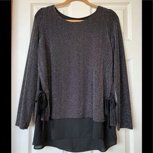 Karen Kane size large silver and black top.